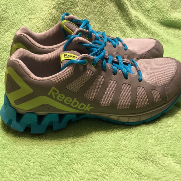 Reebok Shoes - ⭐️⭐️ Sale ⭐️⭐️ Reebok ZigTech Shoes